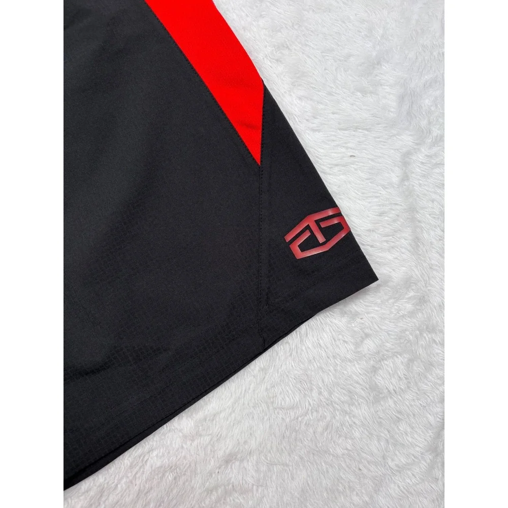 Tapout Athletic Shorts Mens XL Black Red MMA Training Gym Performance S143‎ B02